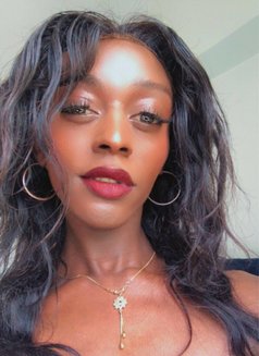 Almah - Transsexual escort in Nairobi Photo 1 of 4