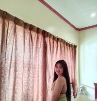 Almera Rebecca - puta in Manila