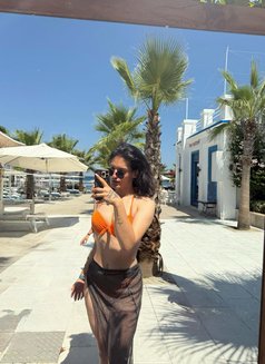 Almira - Transsexual escort in İstanbul Photo 3 of 4