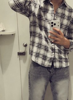 Alok Sharma - Male escort in Ahmedabad Photo 2 of 2
