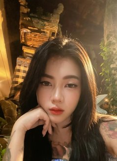 Alona - escort in Bali Photo 1 of 6