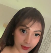 Alona Parlente - Transsexual escort in Jakarta