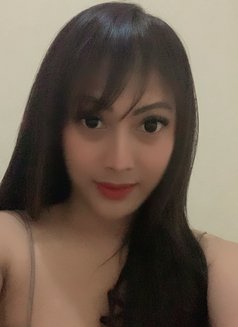 Alona Parlente - Transsexual escort in Jakarta Photo 5 of 9