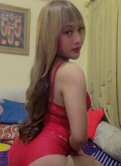 Alona Parlente - Transsexual escort in Jakarta Photo 9 of 9