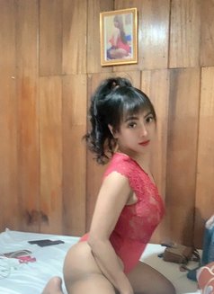 Alona Ts Ladyboy - Acompañantes transexual in Jakarta Photo 2 of 5