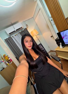 Alondra - Transsexual escort in Davao Photo 14 of 14