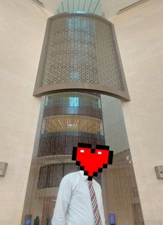 Alone boy - Acompañantes masculino in Dubai Photo 2 of 2