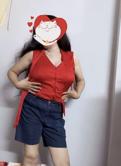 Alone Hot Housewife Cam Sex Real Meeting - escort in New Delhi Photo 1 of 6