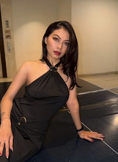 Aloura - escort in Bali Photo 13 of 14