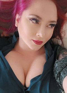 Aloyna - escort agency in New Delhi Photo 2 of 9