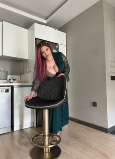 Aloyna - escort agency in New Delhi Photo 3 of 9