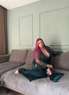 Aloyna - escort agency in New Delhi Photo 7 of 9