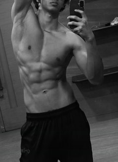 Alpha Bull, Kolkata Secreat Companion - Male escort in Kolkata Photo 1 of 7