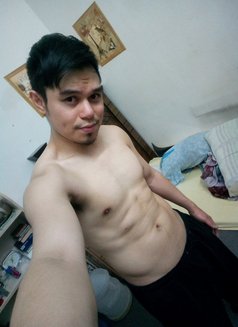 Alpha - Acompañantes masculino in Riyadh Photo 9 of 11