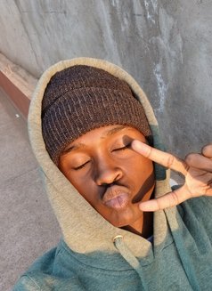Alpha Jos - Male escort in Nairobi Photo 5 of 5