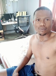 Alpha - Male escort in Nairobi Photo 2 of 3