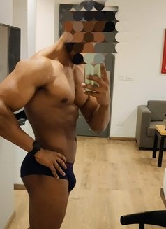 Alpha Male *AMAZING PHYSIQUE* 7" TOOL** - Male escort in New Delhi Photo 5 of 6
