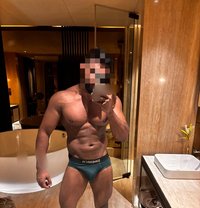 Alpha Male is back *ELITE ESCORT* - Acompañantes masculino in New Delhi