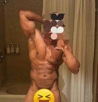 Alpha Male *ELITE ESCORT* MASSAGER - Male escort in New Delhi