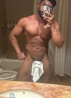 Alpha Male is back *ELITE ESCORT* - Male escort in New Delhi Photo 6 of 8