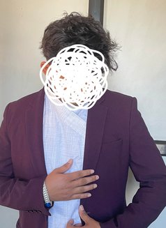 Alpha - Acompañantes masculino in Kathmandu Photo 1 of 5