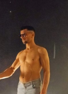 Alphajaafar - Acompañantes masculino in Beirut Photo 4 of 4