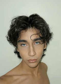 alqs - Male escort in İstanbul Photo 13 of 18