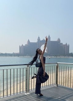 Alsu - puta in Hong Kong Photo 5 of 11