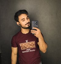 Altamash - Male companion in Kolkata