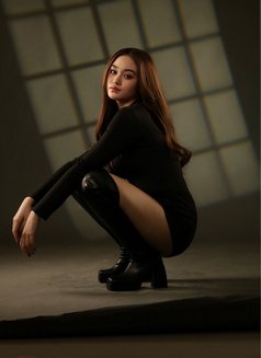 Althea - puta in Kuala Lumpur Photo 2 of 9
