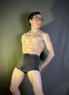 Altor - escort for women - Male escort in Bangkok Photo 10 of 10