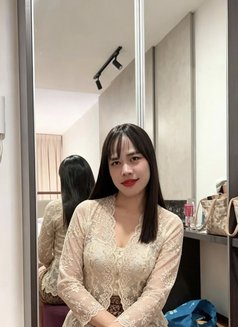 Aluna Lady Boy - Acompañantes transexual in Kuala Lumpur Photo 5 of 6