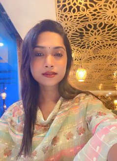 Aluring Ahira - Transsexual escort in Gurgaon Photo 9 of 9