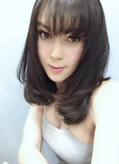 Alva - Transsexual escort in Guangzhou Photo 13 of 15
