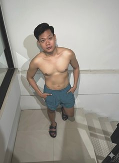 Alvi - Male escort in Bali Photo 1 of 2