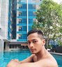 Alvin - Male escort in Jakarta Photo 7 of 10