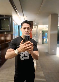 Alvin - Acompañantes masculino in Jakarta Photo 9 of 10