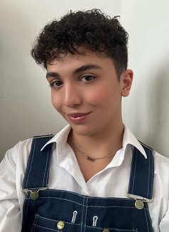 Baby Alvin - Male escort in Hong Kong Photo 1 of 9