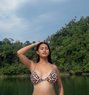 Aly - puta in Manila Photo 1 of 1