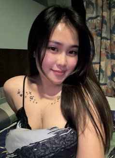 Alya - escort in Jaipur Photo 4 of 5