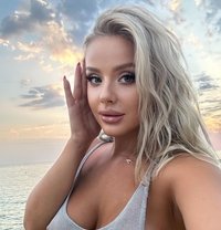 🦋Alisha🦋20 yo🦋New - puta in Dubai Photo 2 of 10