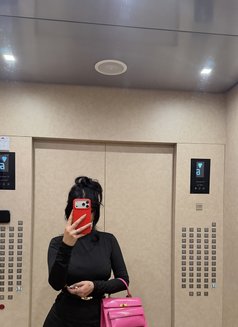 Alya - escort in Dubai Photo 12 of 13