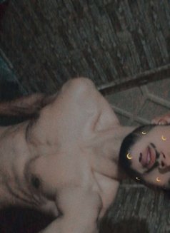 Alyan - Male adult performer in Islamabad Photo 4 of 5