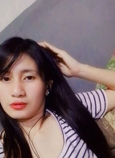 Alyanna Ash - escort in Manila Photo 1 of 5