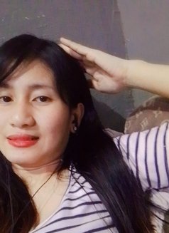 Alyanna Ash - escort in Manila Photo 5 of 5