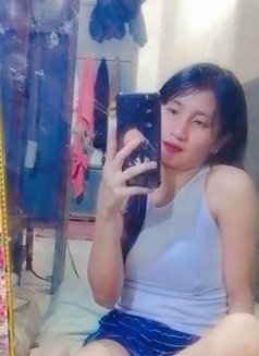 Alyanna Ash - escort in Manila Photo 9 of 10