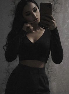 Alyona - escort agency in New Delhi Photo 7 of 11