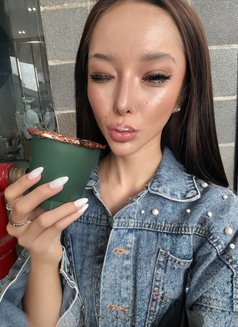 Alysa - escort in Dubai Photo 15 of 21