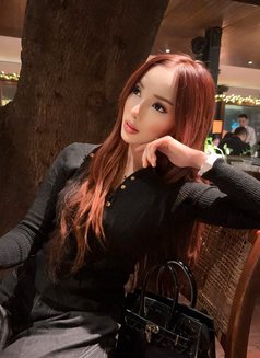 Alysa - escort in Jakarta Photo 2 of 5