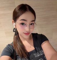 Alyssa - adult performer in Taipei